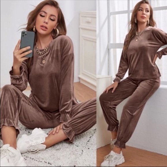 🖤Velvet Lounge Set - Picture 9 of 12